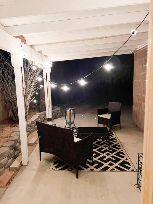 דירות טוונטיניין פאלמס Joshua Tree National Park - Cozy Palms Getaway מראה חיצוני תמונה