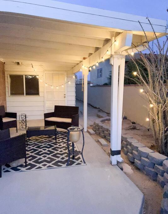 דירות טוונטיניין פאלמס Joshua Tree National Park - Cozy Palms Getaway מראה חיצוני תמונה