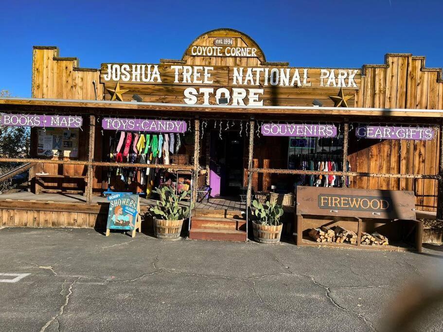 דירות טוונטיניין פאלמס Joshua Tree National Park - Cozy Palms Getaway מראה חיצוני תמונה